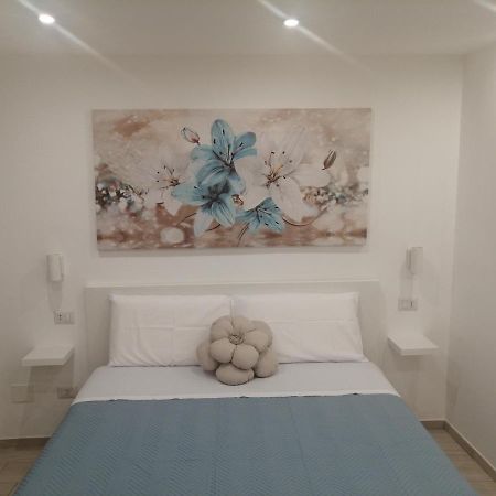 La Casa Dei Nonni Hotel Bari Exterior foto